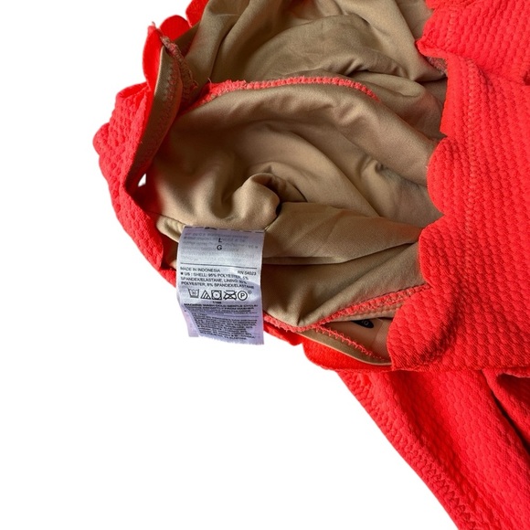 Old Navy Girls Scalloped Edge Cut Out One Piece Swimsuit Size L 10/12 - Picture 4 of 5